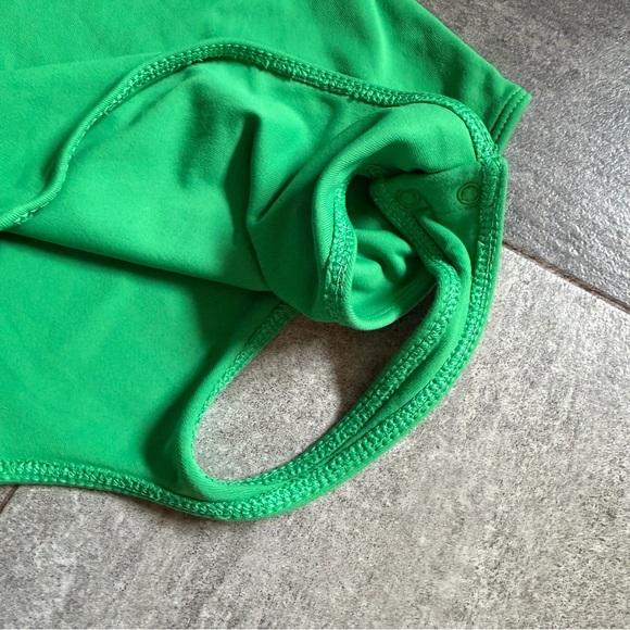 Babaton Aritzia sz S Squareneck Longsleeve Bodysuit Green - Picture 5 of 7